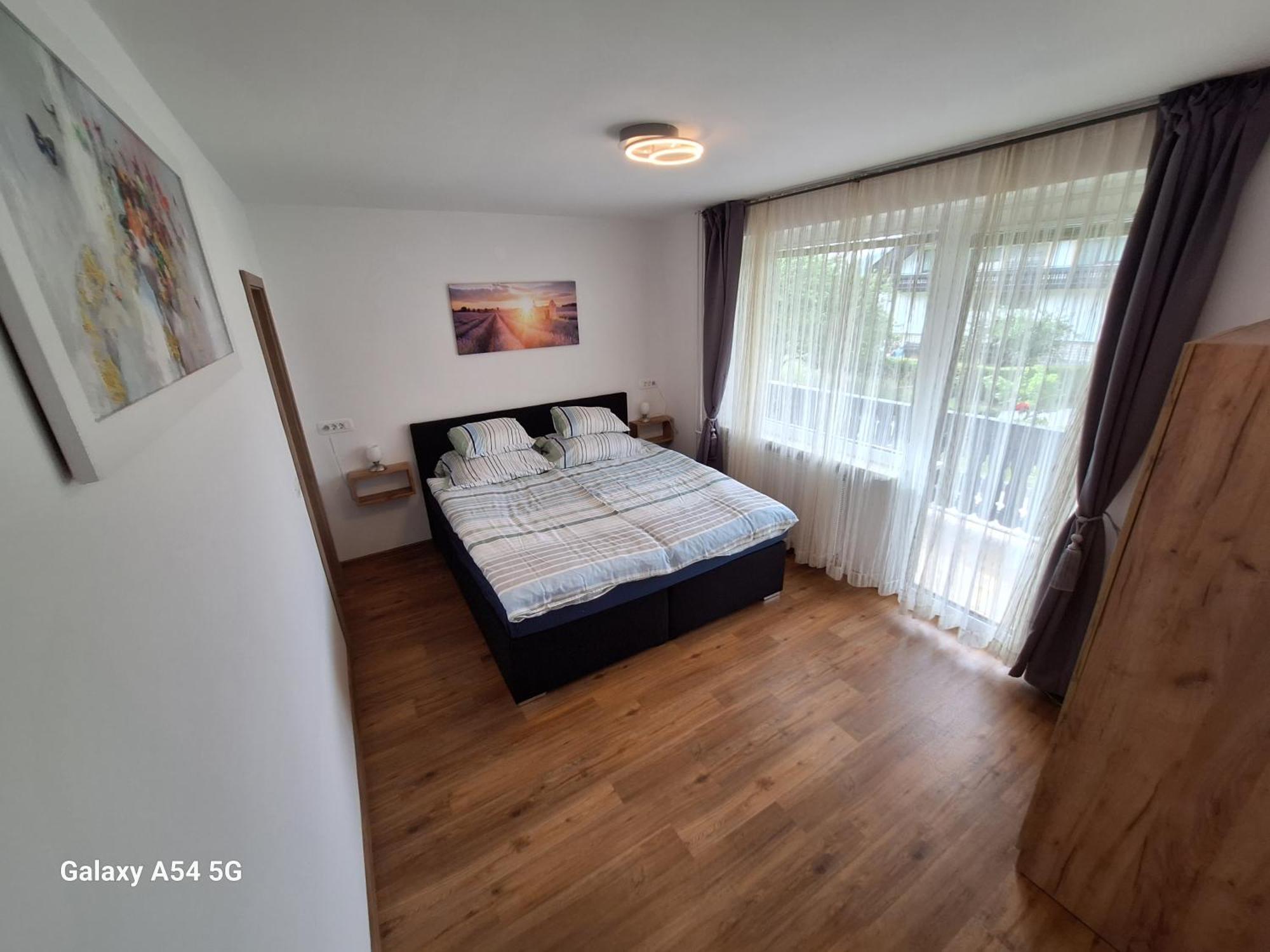 Petek Apartment